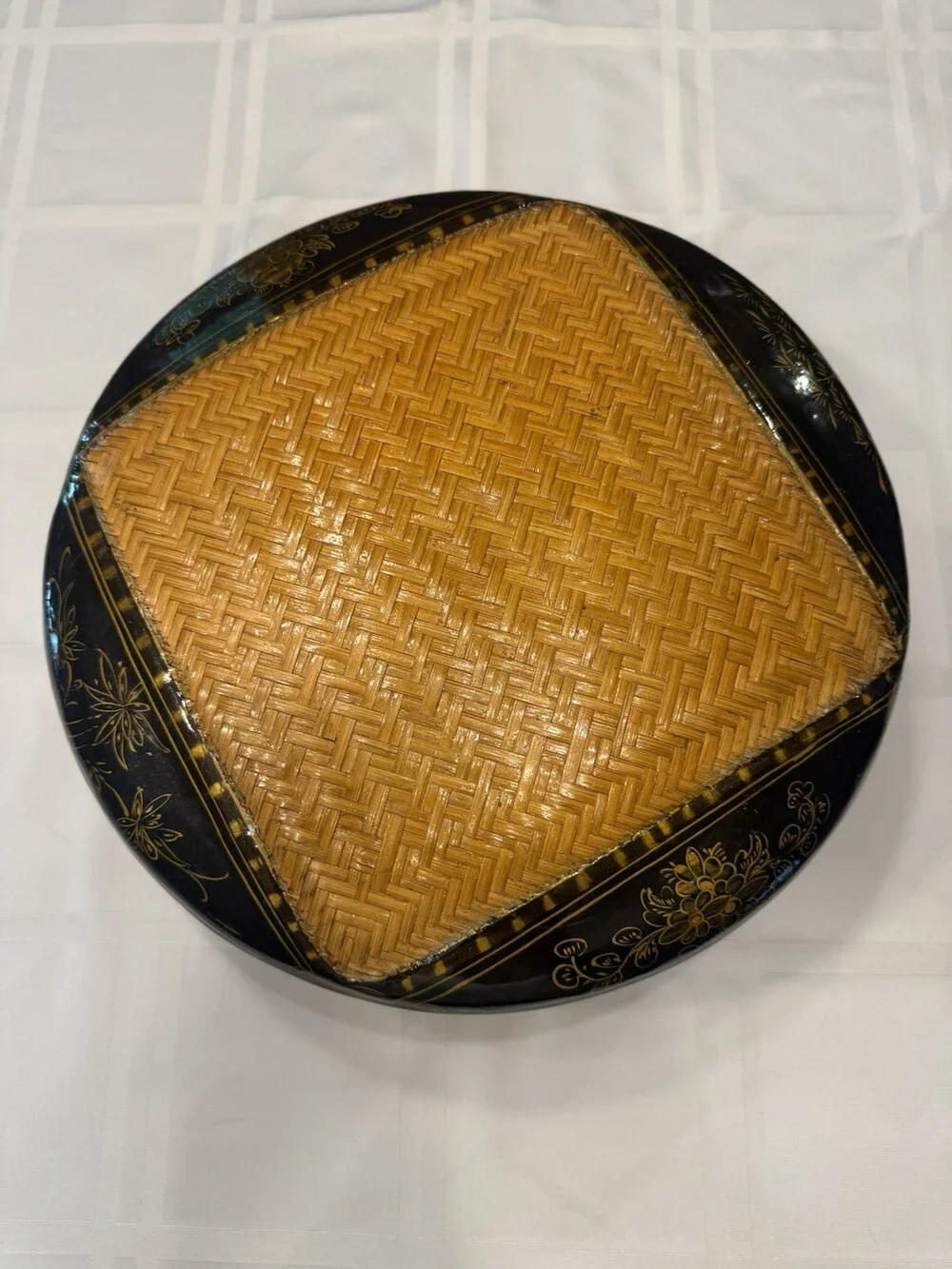 VTG Vietnam Black Lacquer Basket Woven Bamboo Lidded Box Gold Gilt Stamped